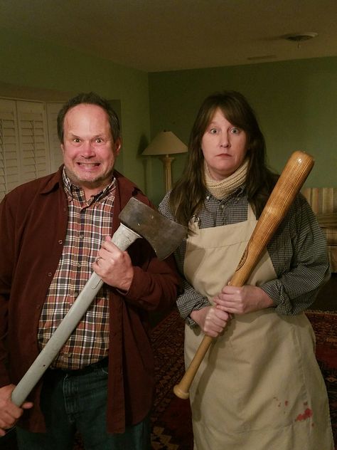 The shining. Jack and Wendy Torrance costume. Jack Torrance Costume, Wendy Torrance Costume, The Shining Jack, Wendy Torrance, Jack Torrance, Couples Halloween Outfits, Couples Halloween, Couple Halloween, The Shining