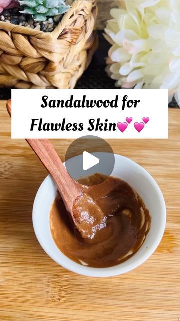 Anitha Sam on Instagram: "Sandalwood/Chandan powder for gorgeous flawless skin💕 Follow @ani_beautydiy  . . . Ingredients  ~ Sandalwood powder ~ Aloe vera gel ~ Rose water  Apply the mixture to your face and let it sit for 20 minutes. Rinse it off with water and pat your skin dry  Benefits: It has a cooling effect on my skin and it also controls excess sebum while nourishing the skin  sandalwood face pack works to lighten and even out skin tone, preventing and eliminating dark spots and discoloration  #skincare #flawlessskin #skincarediy #beautytips #glowingskin #skincarediary #skincarecommunity #facepack #trending" Chandan Powder Face Pack, Sandal Powder Face Mask, Chandan Face Pack, Aloe Vera For Face, Aloe Vera Benefits, Sandalwood Powder, Sandalwood Oil, Face Pack, Lighten Skin