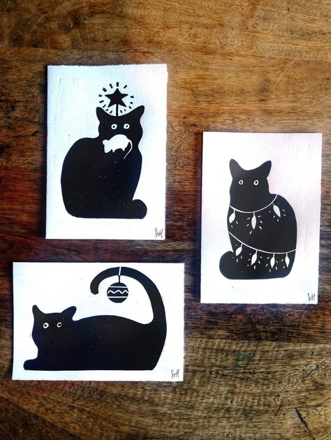 Christmas Cat Cards Black and White Xmas Card Animal Cats Holiday - Etsy Christmas Cat Cards Handmade, Linocut Xmas Cards, Christmas Print Art, Lino Print Xmas Cards, Block Printing Christmas Cards, Christmas Cards Black And White, Christmas Linoleum Prints, Lino Cut Christmas Card Ideas, Christmas Lino Print Cards