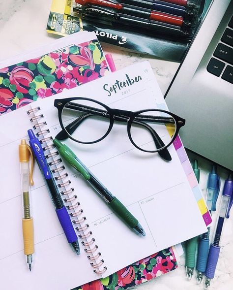 Time to get planning!   📷 IG: @simplyclassycassie Cartoon Girls Dp, Study Dp, Study Dpz, Profile Picture Instagram, Studying Girl, Study Girl, Study Site, Design Art Drawing, Exam Time