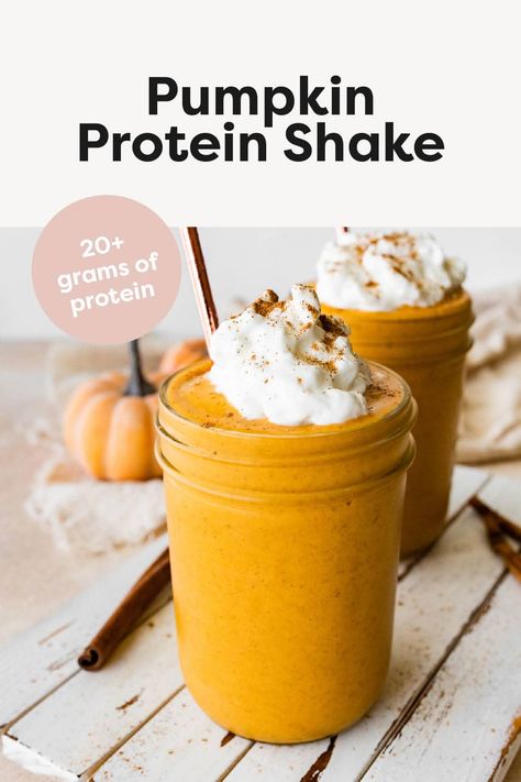 This vegan pumpkin protein shake tastes like pumpkin pie in liquid form but is packed with over 20 grams of protein. It's thick, creamy and makes for a great breakfast or a post-workout treat. Bariatric Sweets, Pregnant Food, Pumpkin Pie Protein Shake, Pumpkin Protein Shake, Meal Shakes, Shakes Recipes, 20 Grams Of Protein, Protein Shakes Recipes, Cleaner Eating