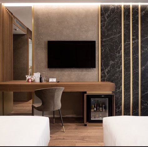 Tv Unit Hotel Room, Hotel Tv Unit Design, Hotel Tv Unit, Hotel Feature Wall, Lux Hotel, Hotel Minibar, Hotel Desk, Small Hotel Room, Hotel Bedroom Design