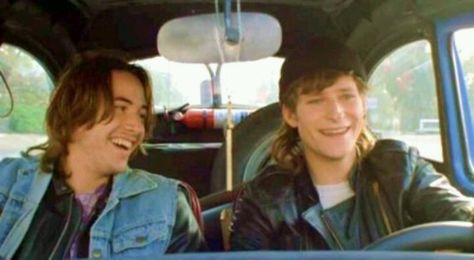 Rivers Edge... Great movie! Rivers Edge Movie, Crispin Glover, Movies On Youtube, Rivers Edge, River Edge, Cult Movies, Oldies But Goodies, Late 20th Century, Keanu Reeves