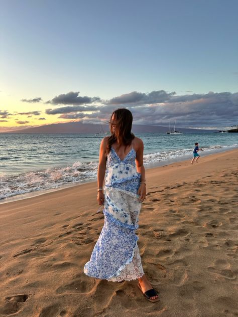 For love and lemons, sunset pics, Hawaii Coastal Granddaughter Dinner Outfit, Honeymoon Dinner Outfit, Hamptons Party Outfit, Blue Outfit Party, Delray Beach Florida Outfits, Aesthetic Cruise Outfits, Beachy Long Dresses, Coastal Dinner Outfit, Coastal Maxi Dress