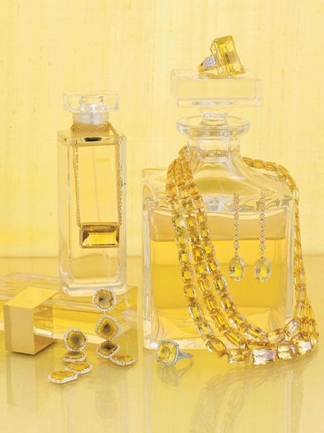 Yellow Photography, Yellow Aesthetic Pastel, Yellow Gems, Yellow Theme, Yellow Jewelry, Rainbow Aesthetic, Yellow Gemstones, Yellow Walls, Yellow Submarine