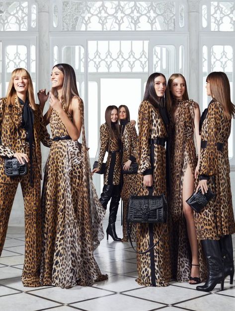 Elie Saab Couture, Animal Print Outfits, Couture Details, Elie Saab, Pre Fall, Look Fashion, Paris Fashion Week, Evening Gowns, Fashion News