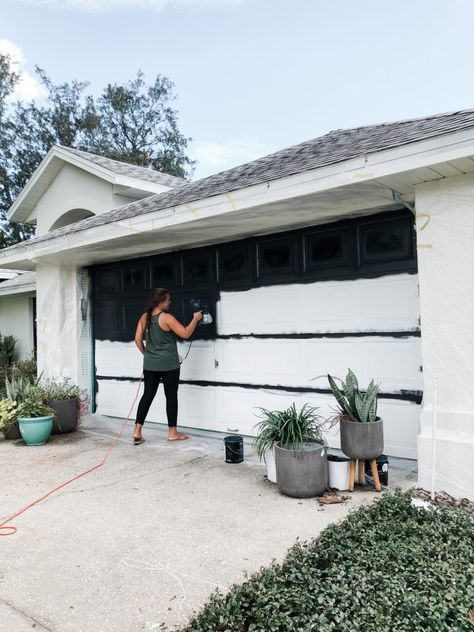 80s Ranch Exterior Remodel, White House Black Garage, Black And White Ranch House, White Stucco House, Painted Brick Exteriors, Spanish Casa, Exterior House Colors Stucco, White Exterior Houses, Ranch House Exterior