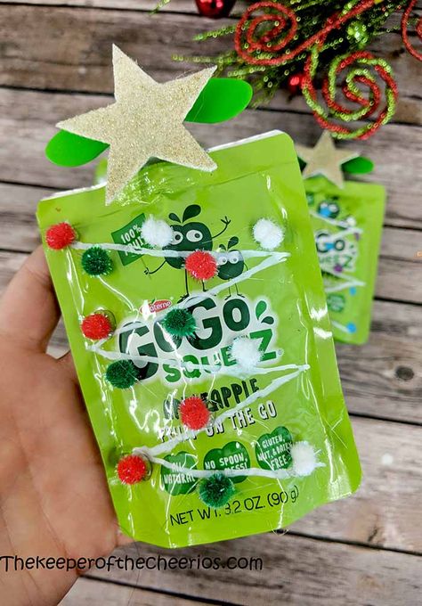 Non Food Christmas Gifts For School, Toddler Christmas Goody Bag Ideas, Christmas Goodie Bags For Daycare, Christmas Birthday Goodie Bags, Applesauce Pouch Christmas, Kids Christmas Class Treats, Preschool Classmate Christmas Gifts, Toddler Christmas Class Gifts, Christmas Preschool Gifts For Kids