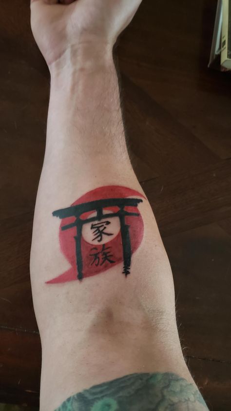 Typhoon Tori Gate. Jorge Rivera Black Swan. LakelandFL #tattoos #tattoo #beauty Tori Gate Tattoo, Gate Tattoo, Tori Gate, Trending Tattoos, Prison Tattoos, Samurai Artwork, R Tattoo, Black Swan, Best Artist