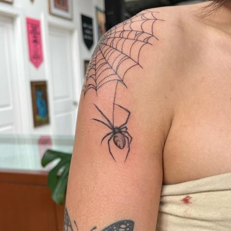 Web On Shoulder Tattoo, Edgy Shoulder Tattoos, Spider Web Shoulder Tattoos For Women, Shoulder Tattoo Grunge, Spider Web On Shoulder Tattoo, Shoulder Spiderweb Tattoo, Spiderweb Tattoo On Shoulder, Shoulder Web Tattoo, Creative Shoulder Tattoos