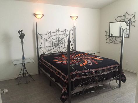 Custom Made "Dream Maker" Bed Geometry Classroom, Black Wallpaper Bedroom, Styl Goth, Dark Home Decor, Goth Home Decor, Spider Webs, Math Videos, Gothic Home Decor, Gothic House