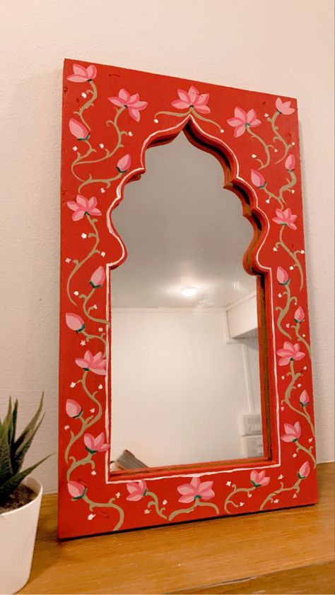 Rectangle Mirror Painting, Jarokha Design Diy, Jharoka Painting, Jharoka Wall Decor, Jharoka Design, Jharokha Designs, Jharokha Art, Jharokha Mirror, Ganesh Chaturthi Decoration