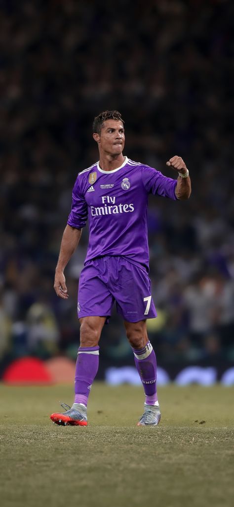 Cristiano Ronaldo Hd Wallpapers, Cristiano Ronaldo Young, Soccer Legends, Cristiano Ronaldo Quotes, Ronaldo Photos, Ronaldo Quotes, Cr7 Wallpapers, Cristiano Ronaldo Manchester, Cristino Ronaldo