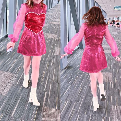 Me Heart Dress Taylor Swift, Taylor Swift Me Heart Dress, Taylor Swift Lover Music Video Outfits, Taylor Swift Heart Dress, Lover Music Video Outfits, Taylor Swift Pink Dress, Taylor Swift Music Video Outfits, Taylor Swift Music Videos Outfits, Disfraces Ideas