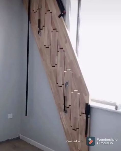 Foldable stairs - 9GAG Stairs Foldable, Folding Staircase, Foldable Stairs, Folding Stairs, Tiny House Stairs, Woodwork Ideas, Multifunctional Furniture Small Spaces, Loft Ideas, Folding Ladder