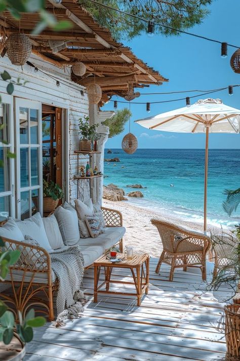 Beach Side House, Beach House Patio, Book Cover Background, Beach Chic Decor, Boho Beach House, Tropical Beach Houses, Beautiful Beach Pictures, Dream Life House, Dream Beach Houses