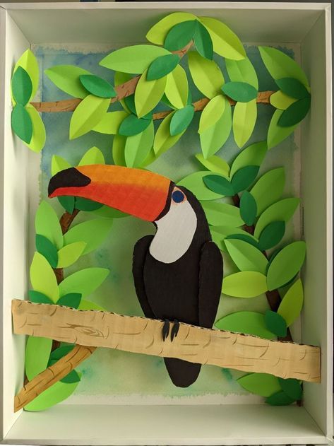 Rainforest Poster Board Project, Jungle Paper Craft, Cardboard Jungle Animals, Diy Jungle Animals, Jungle Projects For Kids, Vbs Jungle Theme Decorations, Paper Toucan, Jungle Crafts For Kids, Diy Jungle Decorations