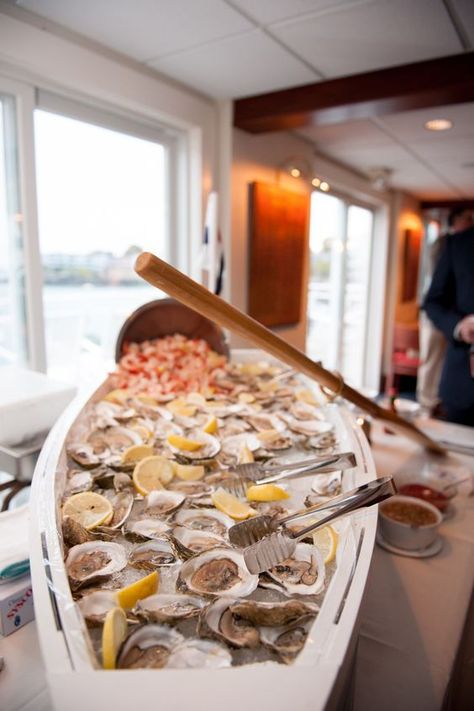 28 oyster bar in a canoe is a very interesting idea - Weddingomania Sea Food Wedding, Seafood Tower Wedding, Yacht Party Food, Yacht Club Party, Oyster Boat, Yacht Food, Summer Wedding Menu, Tower Photography, Buffet Presentation