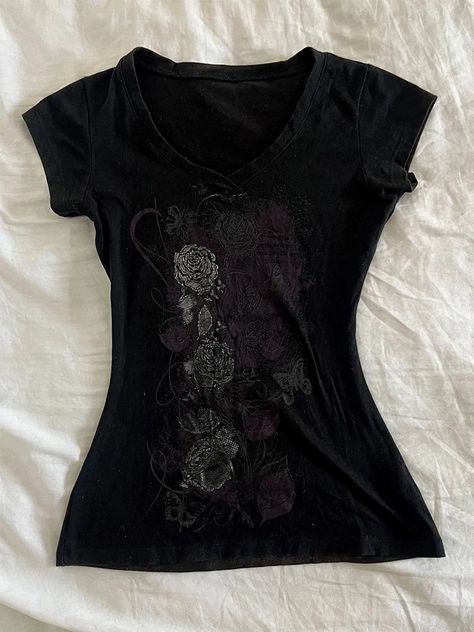 Y2k Aesthetic Flower Printing Women Grunge T-shirts Vintage Slim Harajuku Causal Black Tshirts 2024 Grunge T Shirts, Women Grunge, Tough Style, Y2k Shirts, Aesthetic Flower, Collars For Women, Swaggy Outfits, Y2k Aesthetic, Dream Clothes