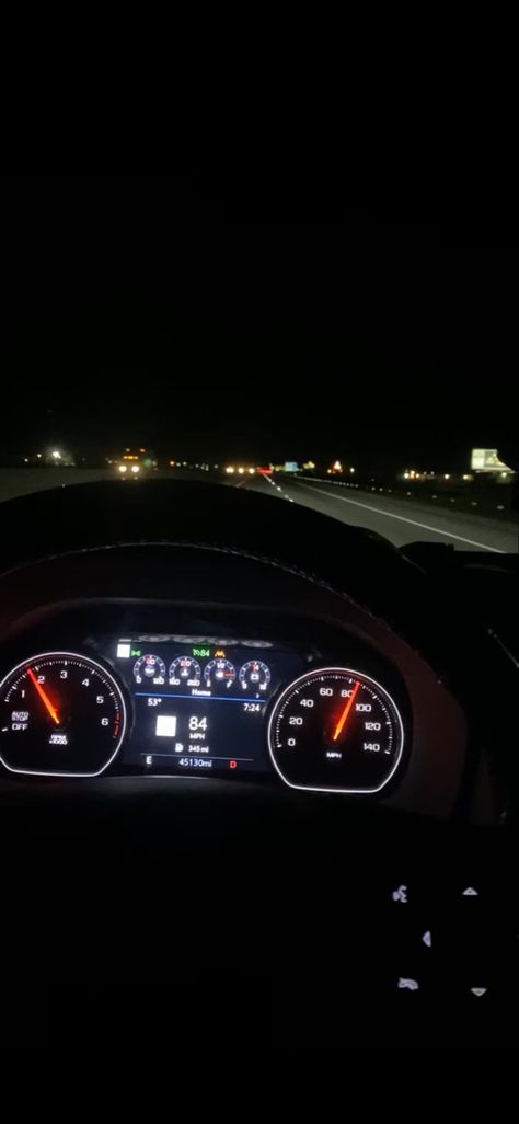 late night drives, road trips. 2025 Aesthetic, Weekend Aesthetic, Night Road, Night Drives, Late Night Drives, Summer 2025, Night Driving, Quality Time, Late Night