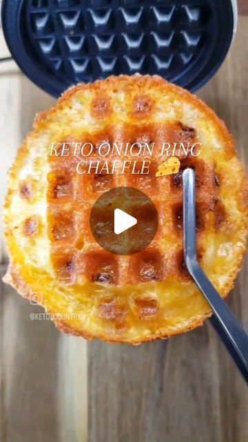 Keto Besties Ideas🌱🥑🌱 on Instagram: "KETO ONION RING CHAFFLE 🧀 by @keto_country   LOW CARB, ONLY 2 INGREDIENTS!  YOU SHOULD TRY! ♥️ IT'S SOO YUMMY! 😋   You'll need: Onion Cheese   How to make: These tips help me make a "perfect" Chaffle. • I add my cheese to a cold waffle iron and press into all the bottom grooves, layer my ingredients and then power it on. • If possible, use preshredded cheese. I know it's not ideal as I normally shred off the block, but that just doesn't seem to work for Chaffles. • Allow the chaffle to cool in the waffle iron before removing. This helps it harden up a bit. • Fold up a paper towel and run it along the edges of the maker while it is cooking to remove excess oils.   • Cook it a little longer than you think you need to, about 3-4 minutes....and DON'T p Chaffle Onion Rings, Keto Onion Rings Waffle Maker, Onion Ring Chaffle, Chaffles Recipe Breakfast, Chaffle Recipes Easy, Besties Ideas, Chaffle Recipes, Waffle Iron Recipes, Onion Ring