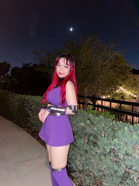 Robin And Starfire Cosplay, Starfire Cosplay Costume, Star Fire Outfit, Starfire Costume Ideas, Starfire Inspired Outfits, Starfire And Robin Costume, Star Fire Costume, Starfire Halloween Costume, Teen Titans Costume