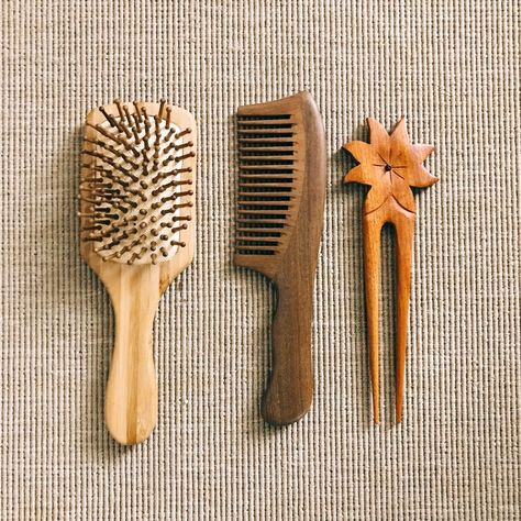 Wooden Brush, Wooden Comb, Hair Essentials, Green Life, Body Skin, Sustainable Living, Hair Brush, Zero Waste, Maquillaje De Ojos