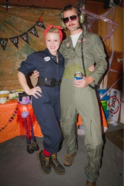 Rosie the Riveter and Military Man couple costume:) 40s Couple Costume, Rosie The Riveter Costume Couple, Pilot Couples Costume, Creative Halloween Costumes For Couples, 1940’s Dresses, Rosie The Riveter Halloween, Partner Halloween Costumes, Rosie The Riveter Costume, Halloween Couple Costumes