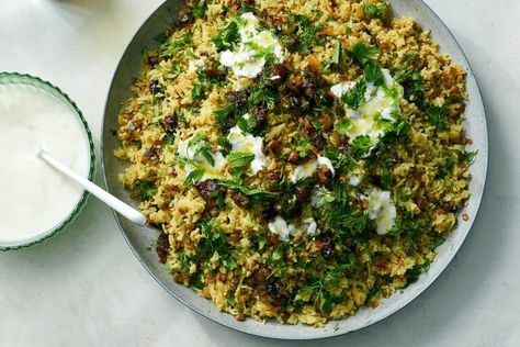 Adas Polo ba Khorma (Persian Lentil Rice With Dates) Recipe Adas Polo, Lentil Rice, Persian Rice, Lentils And Rice, Vegetarian Indian, Date Recipes, Green Lentils, Nyt Cooking, Persian Food