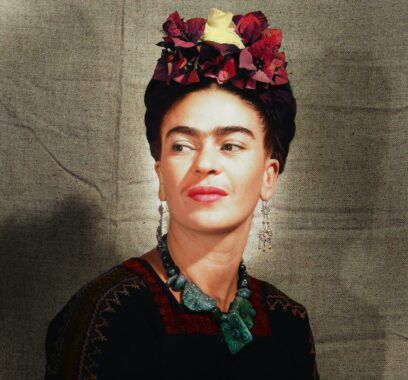 Freida Kahlo, Frida Kahlo Paintings, Frida Kahlo Portraits, Chola Girl, Kahlo Paintings, Frida Kahlo Style, Frida Art, Beauty Kit, Poses References