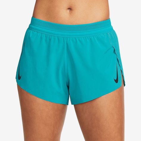 Best Running Shorts For Women, Drippy Clothes, Nike Aeroswift Shorts, Sporty Fits, Nike Aeroswift, Beauty 2023, Sport Fits, Black And Silver Heels, Short Nike