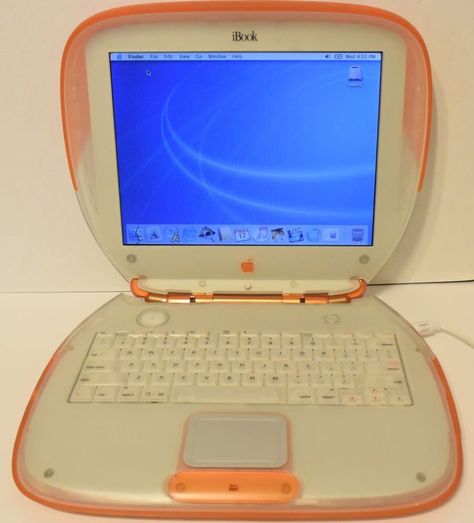 2010 Technology, 2000s Tech, Apple Ibook, Aesthetic Computer, Writing Room, John Tucker, Retro Tech, Iphone Life Hacks, Old Technology