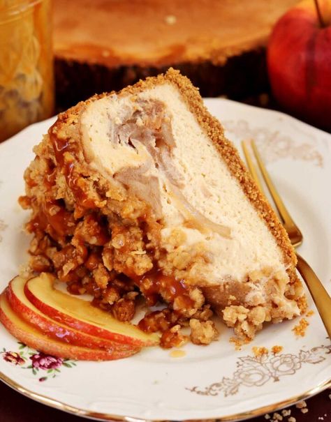 Caramel Apple Crumble Cheesecake - Scientifically Sweet Apple Toffee Cheesecake, Vegan Caramel Apple Cheesecake, Apple Cheesecake Topping, Apple Crumb Cheesecake, Strawberry Shortcake Cheesecake Bars, Brown Sugar Cheesecake, Apple Crumble Cheesecake, Caramel Crumble, Scientifically Sweet