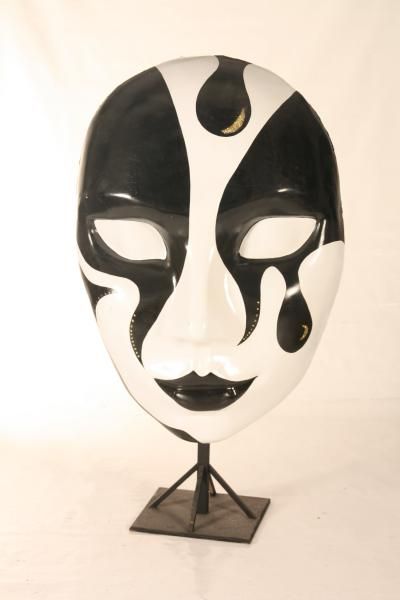 Mask Design Full Face, Full Face Mask Design Art, Full Face Mask Design, Black Mask Masquerade, Face Mask Design Art, Venetian Masks Art, Masks Full Face, Villain Mask, Face Mask Design Ideas