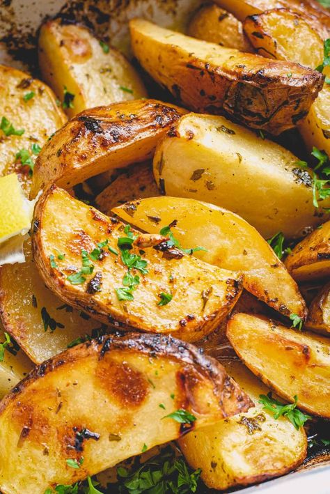 Greek Style Roasted Potatoes, Rosemary Lemon Potatoes, Greek Oven Roasted Potatoes, Lemon Roasted Potatoes Greek, Lemon Herb Potatoes, Lemon Parsley Potatoes, Greek Potatoes Recipe Air Fryer, Lemon Potatoes Roasted, Greek Lemon Potatoes Authentic