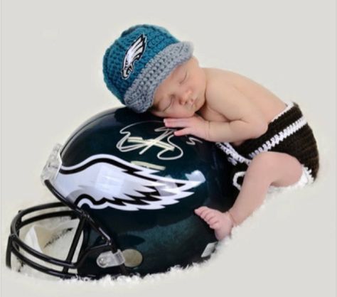 Baby Born Congratulations, Baby Boy Nursey, Philadelphia Eagles Baby, Ruffled Baby Blanket, Baby Crochet Shoes, Newborn Boy Hats, Baby Boy Hat, Baby Nursery Diy