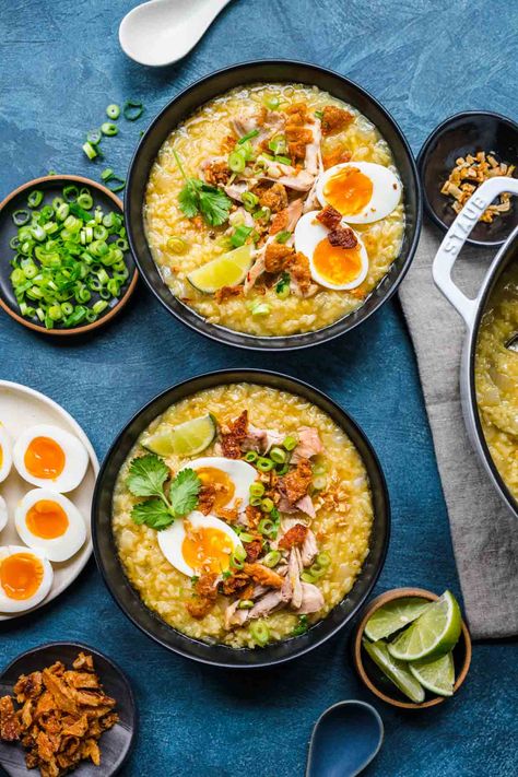 Arroz Caldo finished in bowls with toppings Filipino Arroz Caldo Recipes, Arrozcaldo Recipe, Arroz Caldo Recipe, Caldo Recipe, Filipino Rice, Garlic Chips, Filipino Dish, Crispy Garlic, Savory Rice