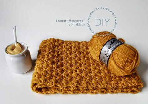 MES FAVORIS TRICOT-CROCHET: Modèle gratuit : Un snood au crochet Crochet Snood, Crochet Cap, Crochet Quilt, Le Crochet, Crochet Cowl, Crochet Chart, Diy Couture, Diy Knitting, Crochet Scarves