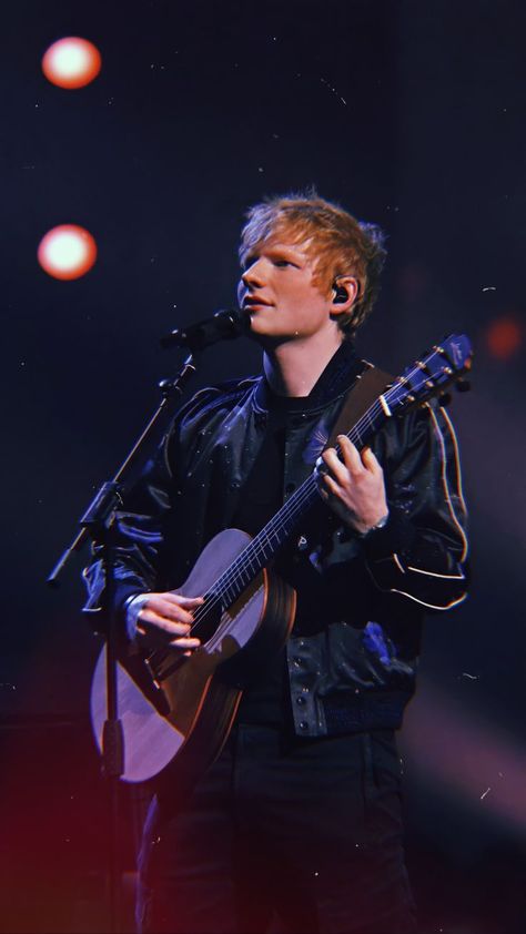 Ed Sheeran at BRITs in 2022 | Ed sheeran, Singer, Teddy photos Teddy Photos, Ed Sheeran Love, Cardi B Pics, Celebrity Singers, Trending Songs, Favorite Song, Justin Timberlake, The A Team, Ed Sheeran