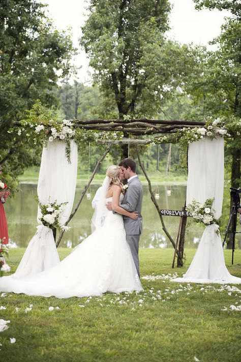 beautiful altar Outside Wedding Decorations, Wedding Alters, Boracay, Outside Wedding, Ceremony Decorations, Here Comes The Bride, Wedding Arch, Backyard Wedding, Chic Wedding