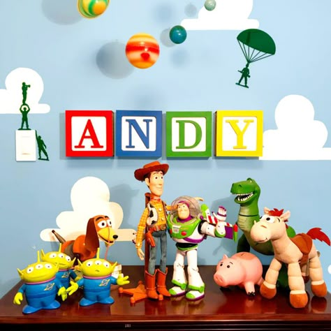 Toy Story Bedroom, Toy Story Decorations, Toy Story Clouds, Wooden Block Letters, Toy Story Nursery, Toy Story Room, Toy Story Party Decorations, Dibujos Toy Story, Casa Disney