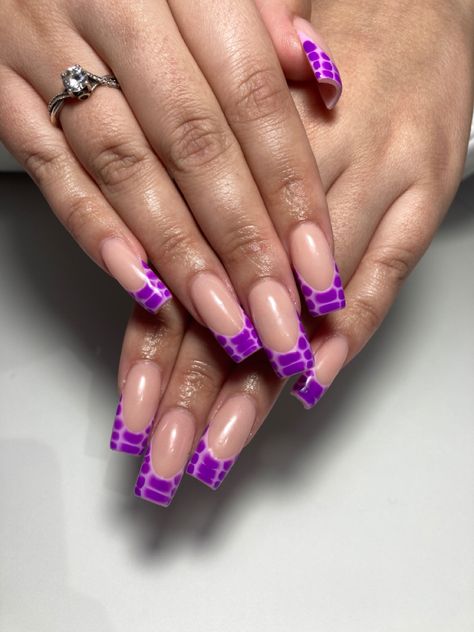 Purple Croc Nails, Purple Croc Nail Design, Crocodile French Tip Acrylic Nails, Purple Crocodile French Tip Nails, Purple Snake Nails, Purple Crocodile Nails, Crocidle Pink Nails, Croc Nails, Snake Skin Nails