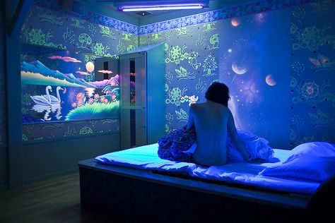 Love Hotel, Kabukicho by Max Hodges, via Flickr Love Hotel Japan, Black Light Room, Love Hotel, Accent Wall Design, Dream Bedrooms, Kabukicho, Accent Wall Designs, Electric Forest, Japanese Love