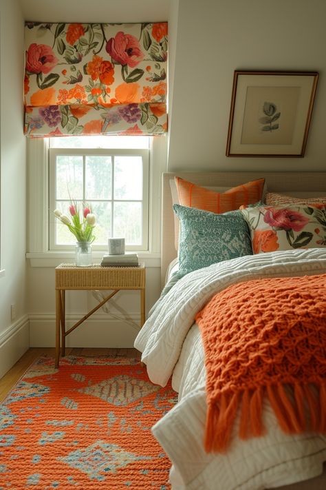 Master the art of smart space utilization with these small bedroom ideas, combining style and practicality in limited areas. Flea Market Bedroom, Natural Life Bedroom Ideas, Orange House Interior, Colorful Boho Home Decor, Colorful Guest Bedroom, Colorful Boho Bedroom, Mint Room, Colorful Bedroom Decor, Stylish Bedroom Decor