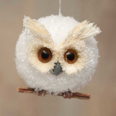 Yarn Animals, Pom Pom Animals, Jul Diy, Easy Yarn Crafts, Diy Yarn Crafts, Pom Pom Crafts, Owl Ornament, Owl Crafts, Easter Decorations Dollar Store