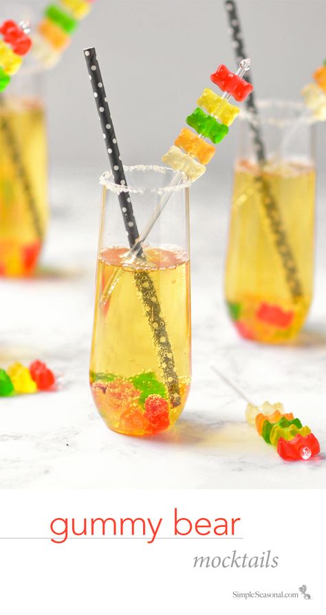 Gummy Bear Mocktails – Share the fun of a holiday toast with your little ones with this festive and age-appropriate party drink! Party Drinks For Kids, Gummy Bear Drink, Summer Mocktail Recipes, Drinks For Kids, Shirley Temple Drink, Mocktail Party, Easy Mocktails, Mocktail Bar, Bear Drink