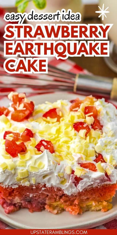 Strawberry Earthquake Cake Strawberry Earthquake Cake, Impossible Cake, Holiday Pancakes, Earthquake Cake Recipes, 11 Cake, Chocolate Dump Cake, Cake Surprise, Cool Whip Cookies, Gingerbread Pancakes