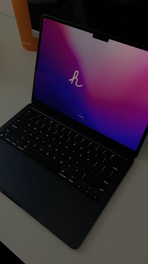 Mac Book Air M2 Midnight, Macbook Air M3 Midnight, Macbook Air Midnight Aesthetic, Macbook Air M2 Midnight Aesthetic, Macbook Midnight Aesthetic, Midnight Macbook, Macbook Air M2 Midnight, Macbook Aesthetic, Macbook Air M2