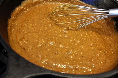 Tamale Gravy Recipe, Enchilada Gravy Recipe, Chili Gravy Recipe, Chili Gravy, Chili Enchiladas, Best Enchiladas, Mexican Sauce, Recipes Authentic, Cheese Enchiladas