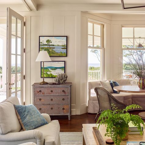 Janey Ginn (@janeyginn) • Instagram photos and videos Low Country Cottage, Country Cottage Interiors, Country Landscape, Cottage Interior, Country Landscaping, Coastal Home, Low Country, Beach Cottages, Coastal Homes